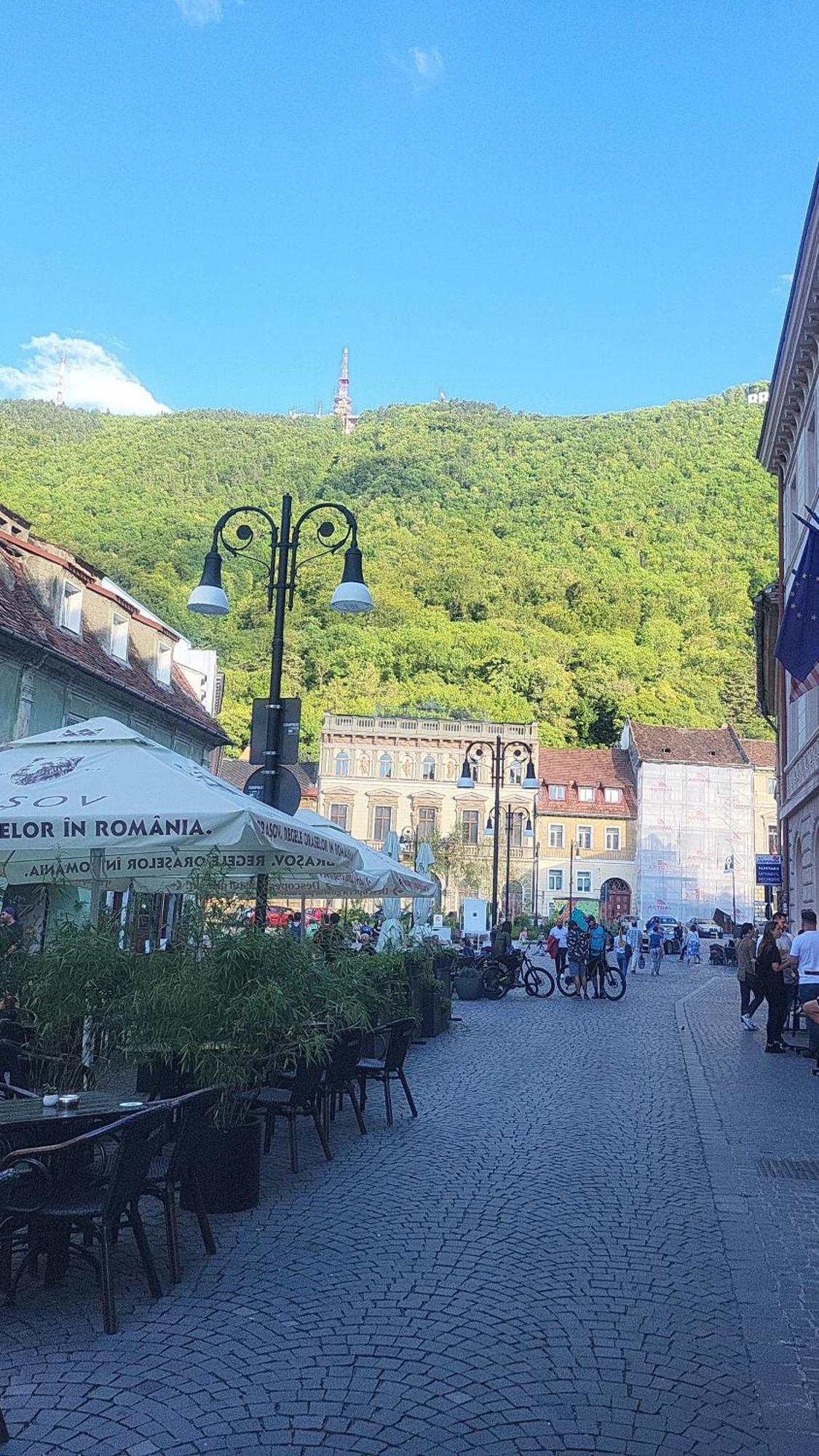 John Residence Apartment Brasov With Parking Option Екстериор снимка
