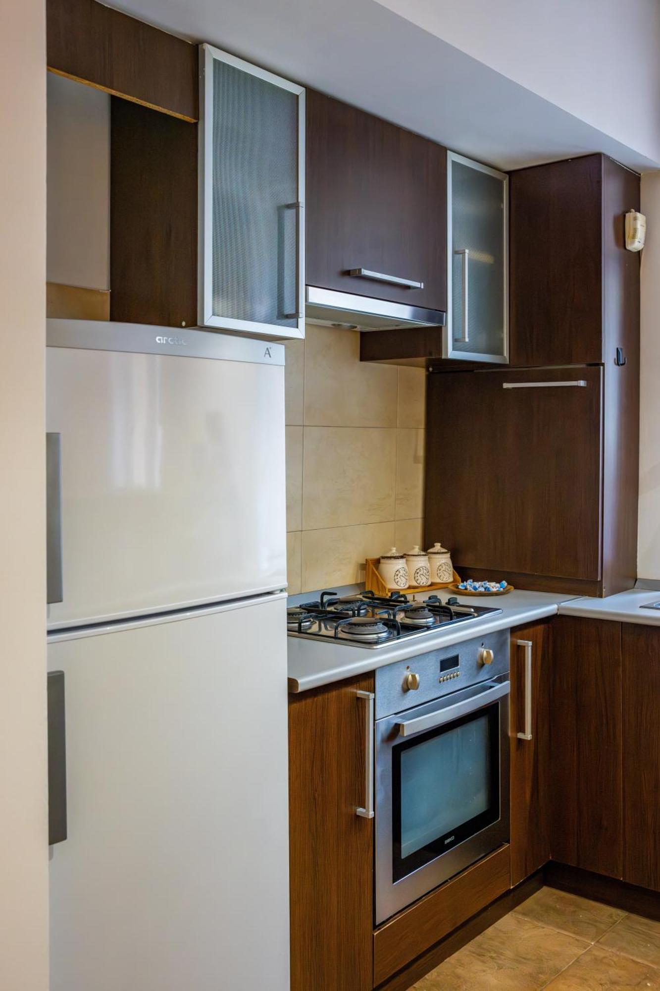 John Residence Apartment Brasov With Parking Option Екстериор снимка