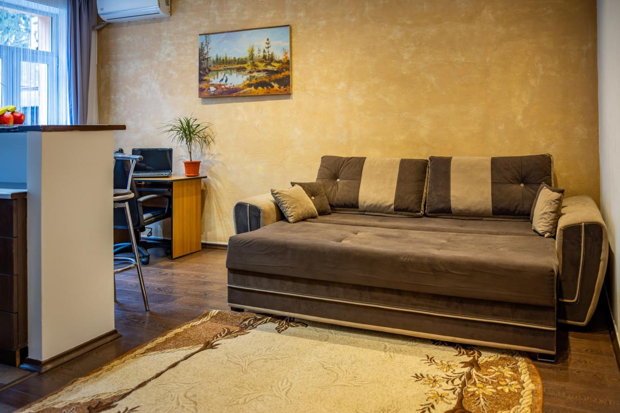 John Residence Apartment Brasov With Parking Option Екстериор снимка